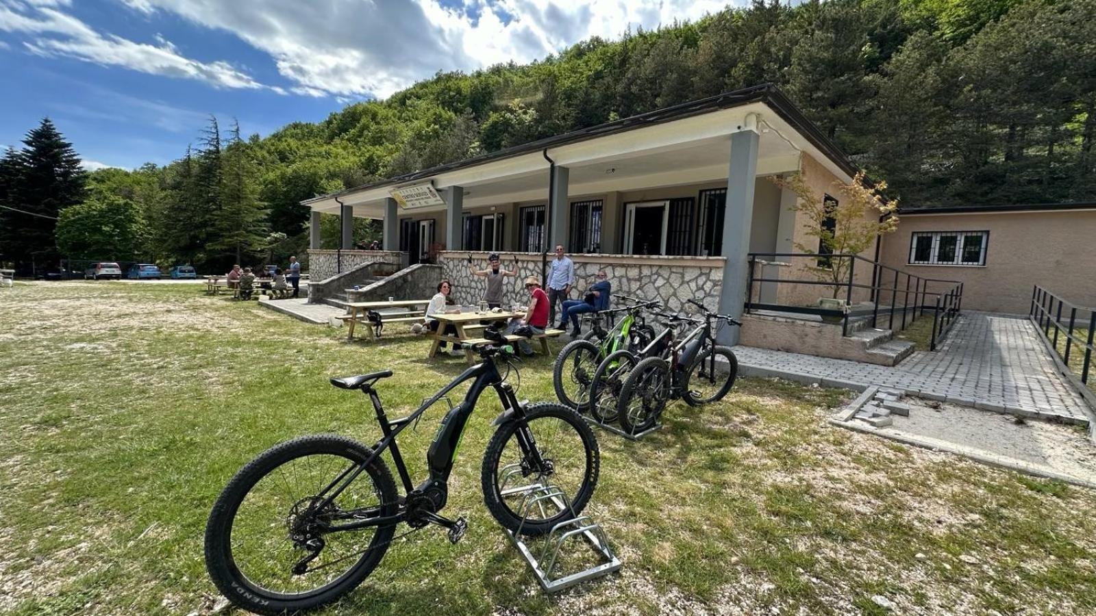 Orsa Maggiore Rifugio Campoli Appennino エクステリア 写真